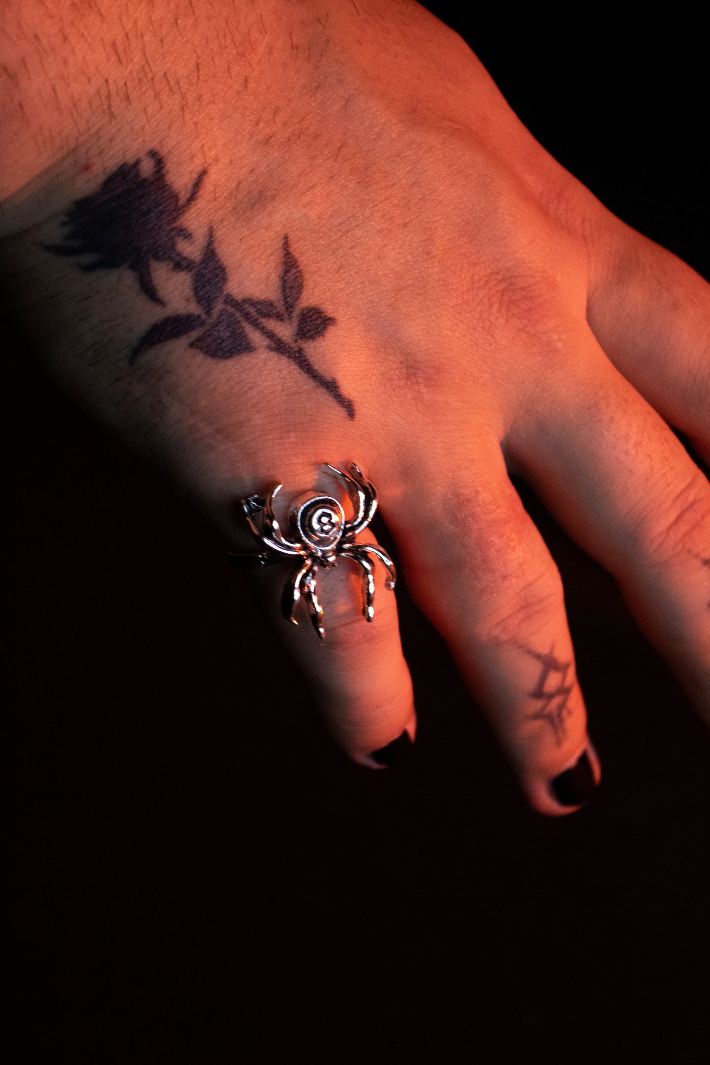 8 Spider Ring